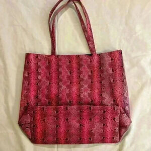 Saks Fifth Avenue tote bag, pink snakeskin, open, no closure, 10”handle,17”x 14”